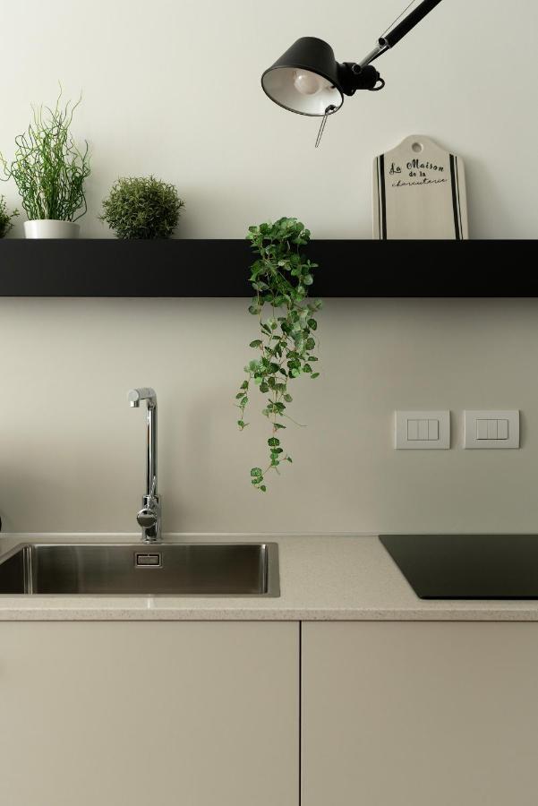 Bourgie Apartment Milan Bagian luar foto
