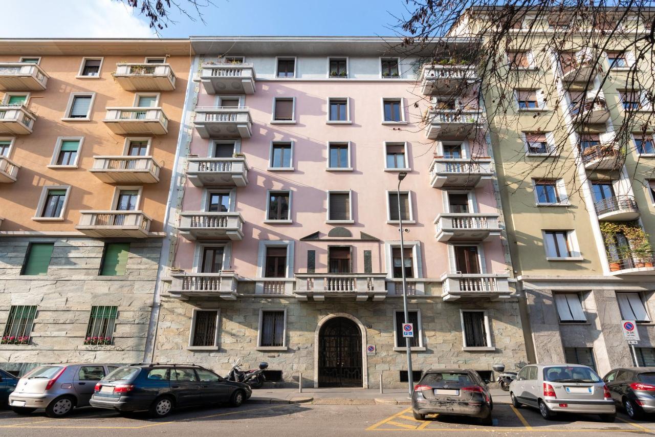 Bourgie Apartment Milan Bagian luar foto